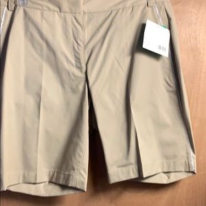 Liz Claiborne Golf short